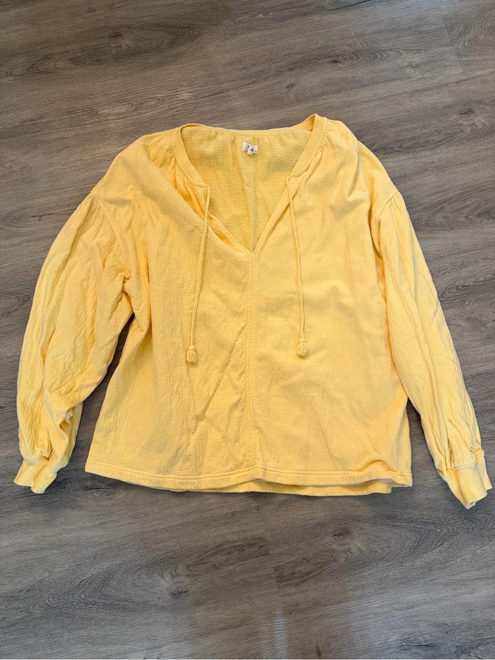 aerie Soft Yellow V-Neck Tie-Front Tunic Top